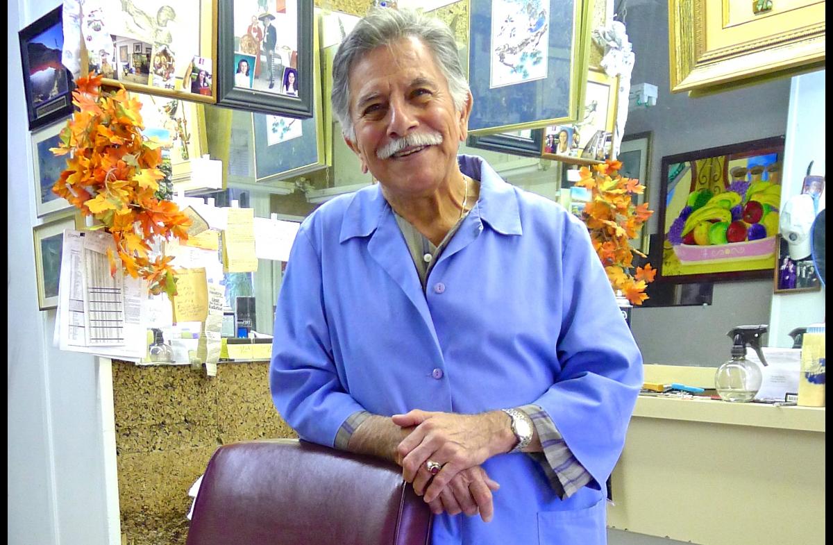Ike Garcia, barber