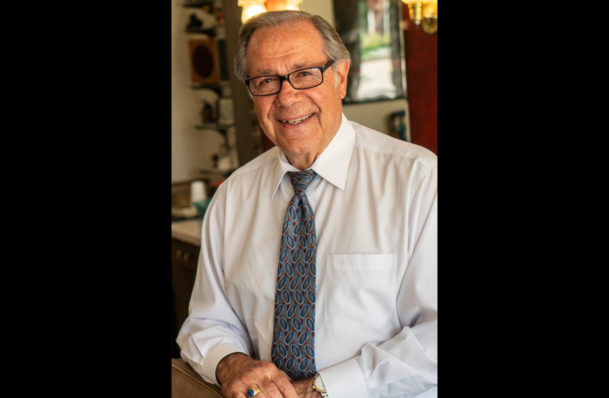Tony Nuto, barber